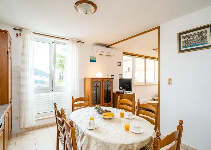 Spacious Three Bedroom Apartment