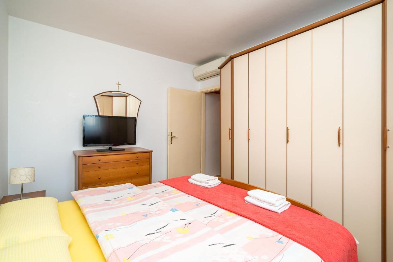 Spacious Three Bedroom Apartment Dubrovnik