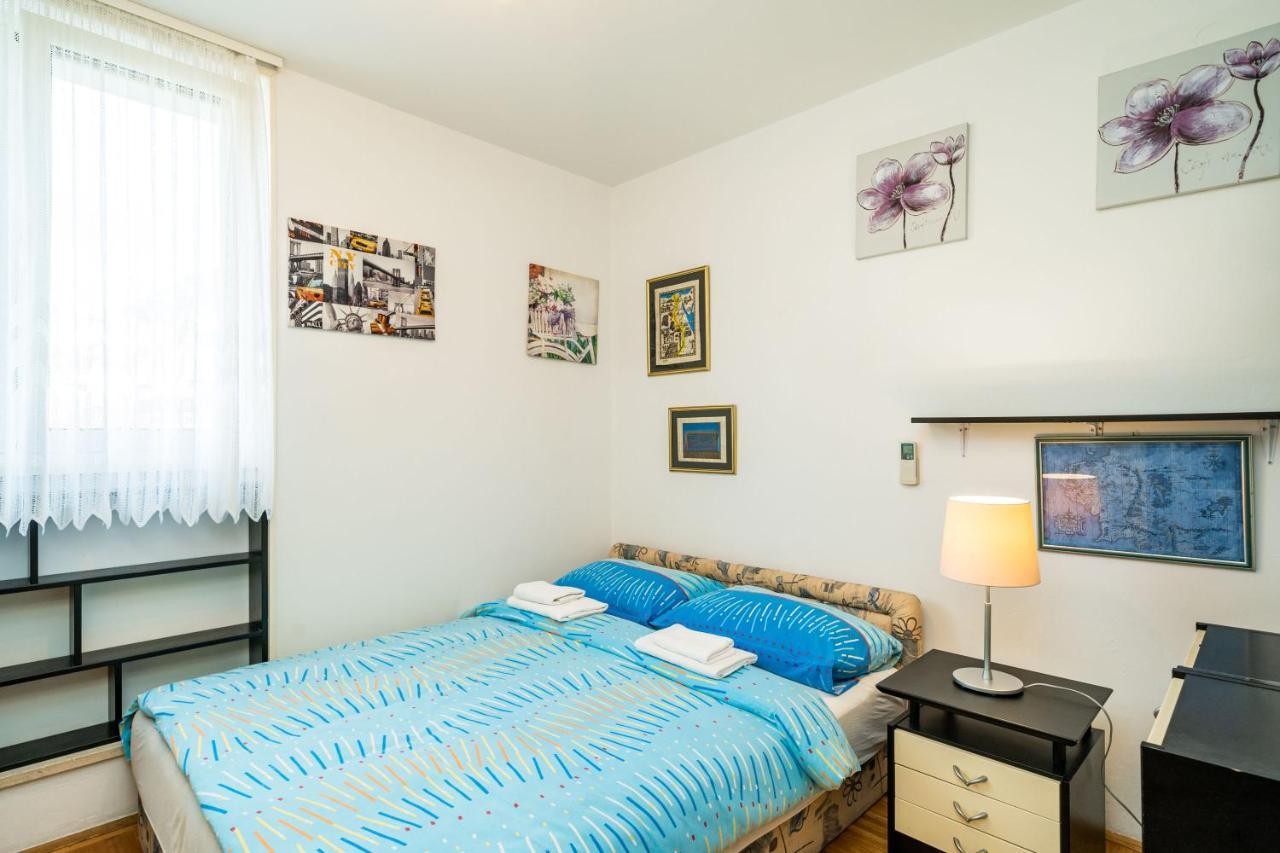 Spacious Three Bedroom Apartment Dubrovnik