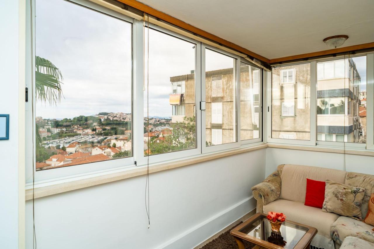 Apartment Spacious Three Bedroom Dubrovnik