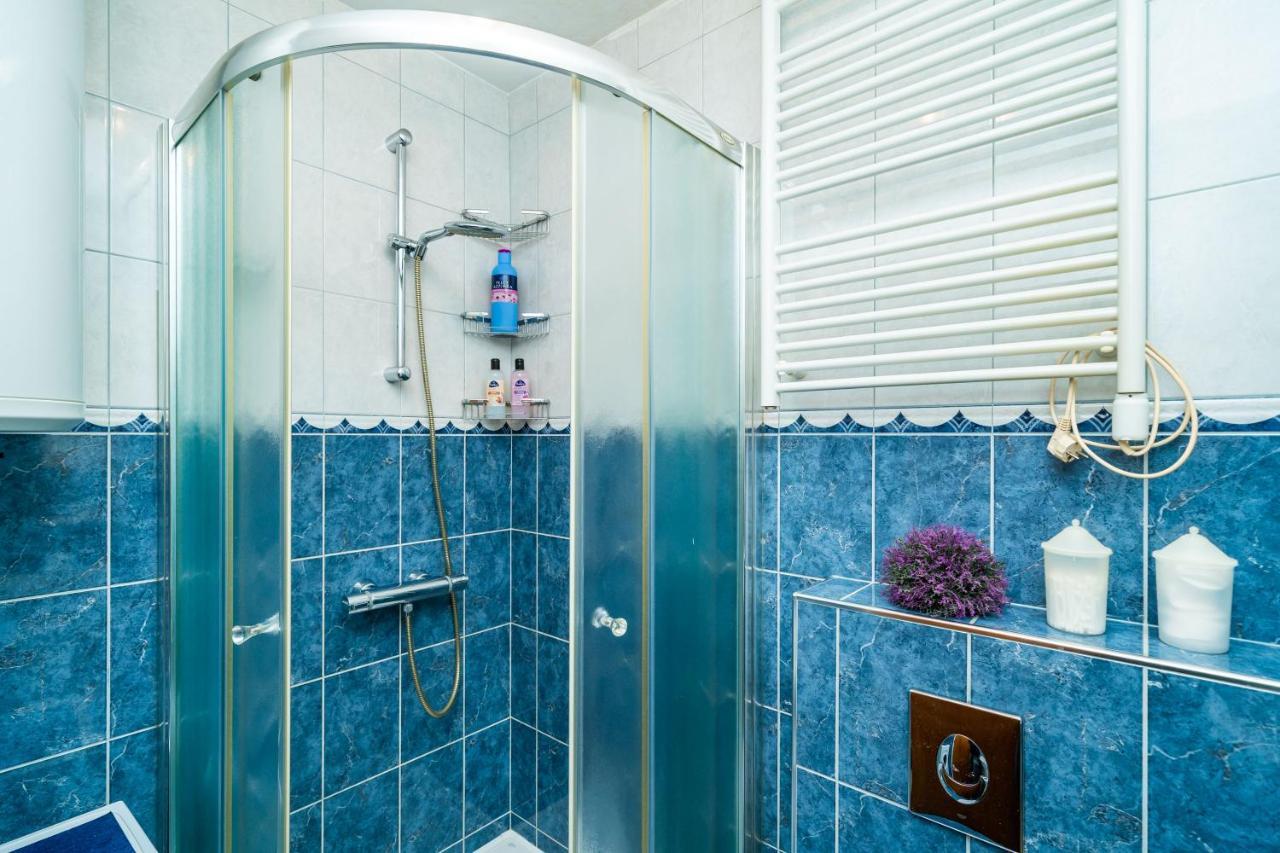 Spacious Three Bedroom * Dubrovnik